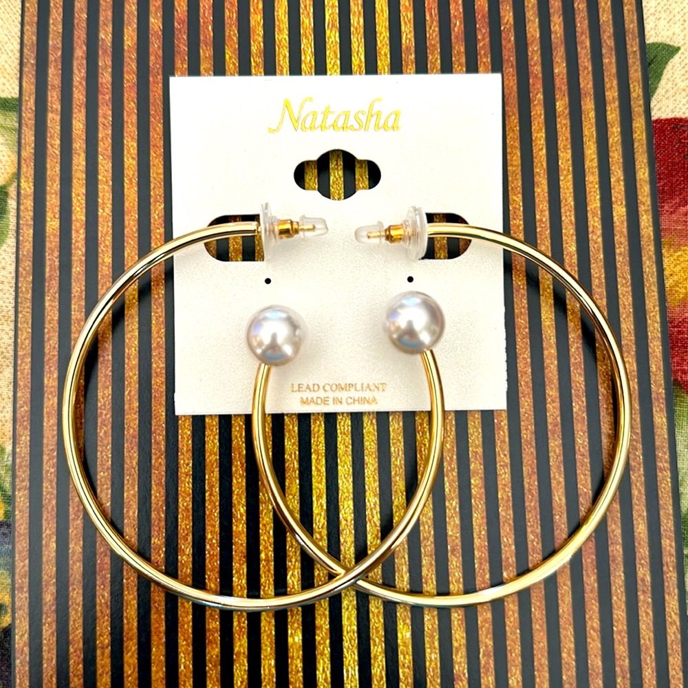 Natasha golden metal large hoop with imitation pearl pierced earrings NEW